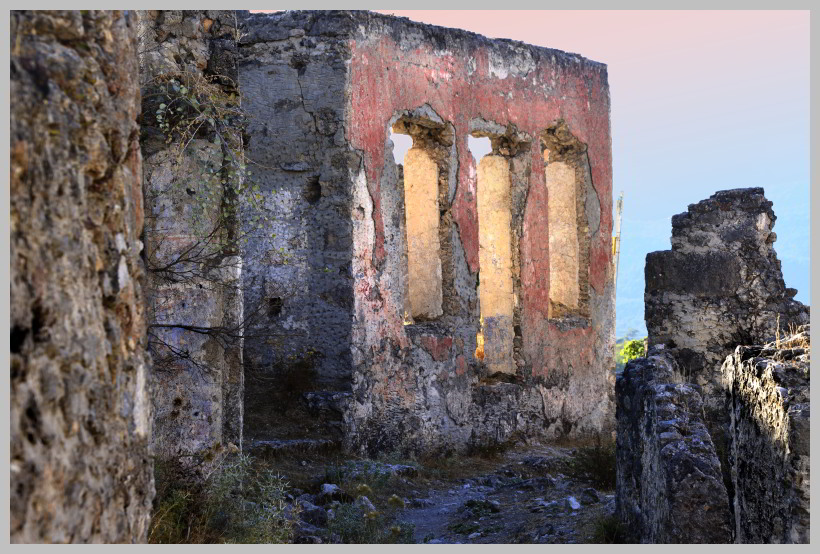 Ghost City Wall 838